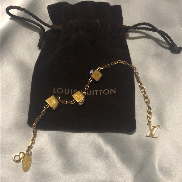 Louis Vuitton Jewelry - Louis Vuitton bracelet 💕